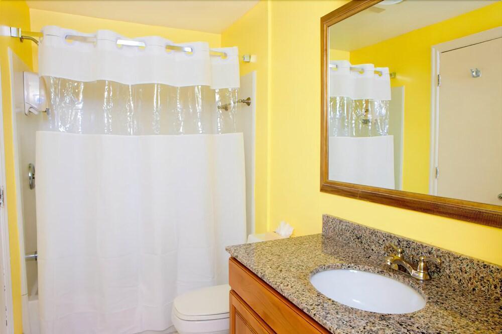 Paradise Harbour Club & Marina 4*