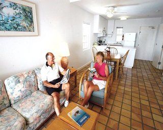 Paradise Harbour Club & Marina Resort Nassau